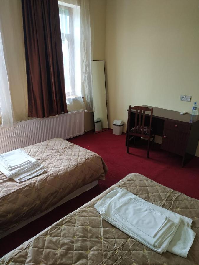 לנקראן Hostel One מראה חיצוני תמונה