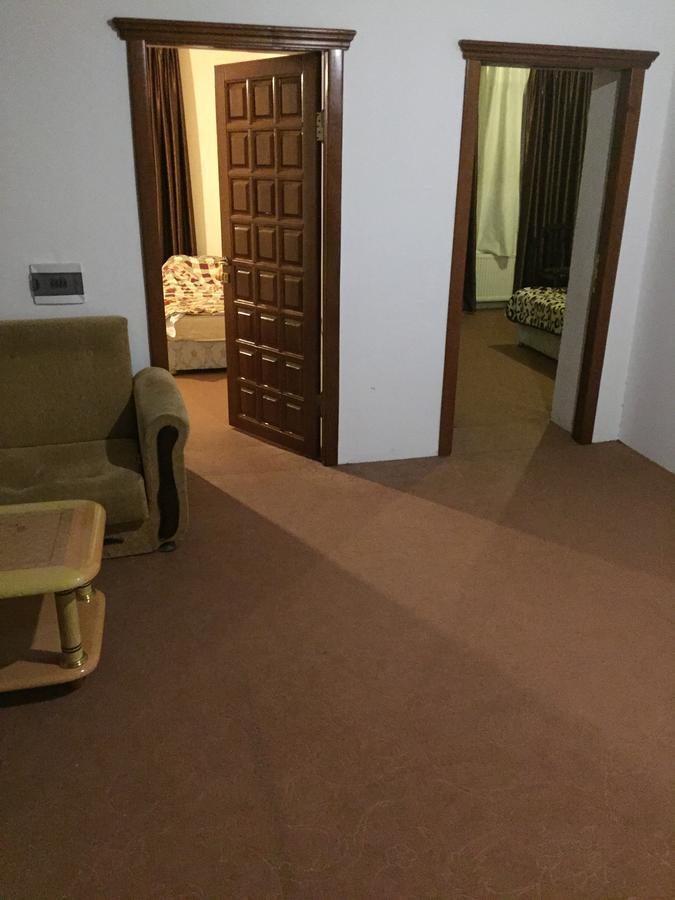 לנקראן Hostel One מראה חיצוני תמונה