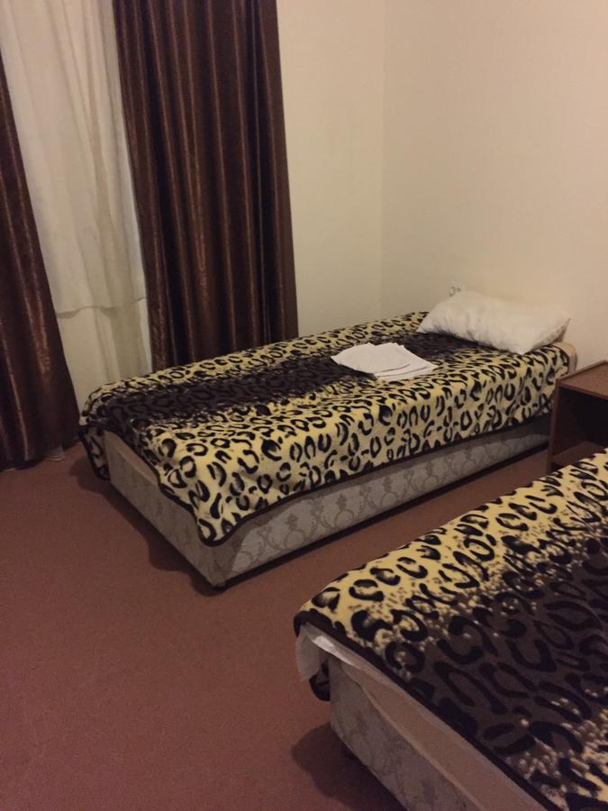 לנקראן Hostel One מראה חיצוני תמונה